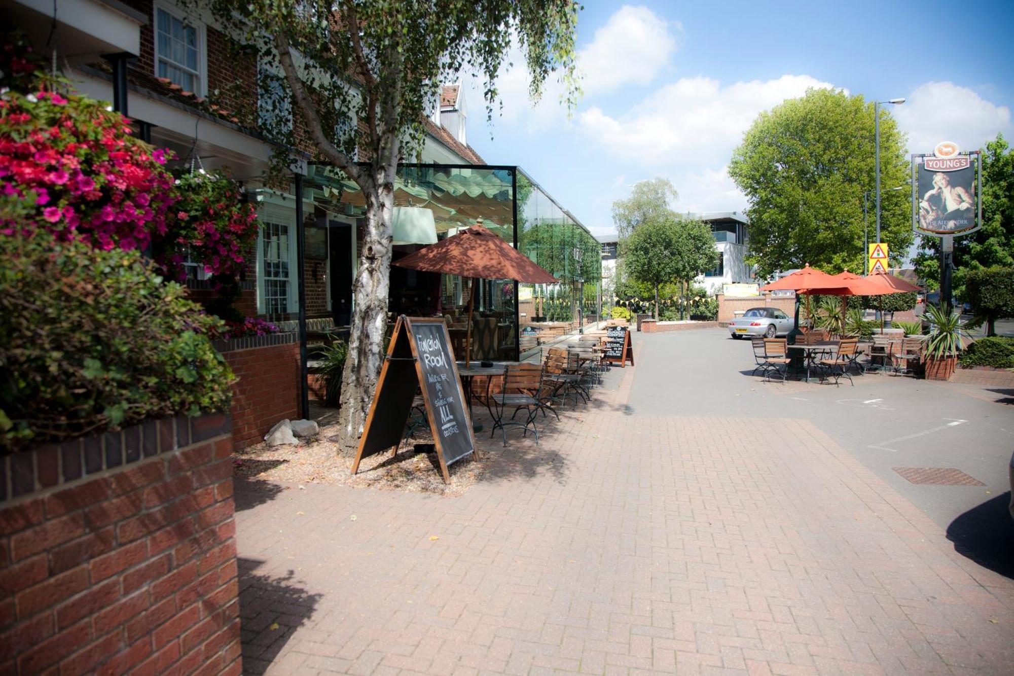 The Alexander Pope Hotel Twickenham Bagian luar foto